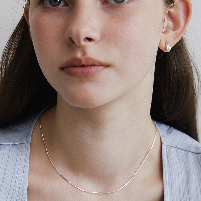 Lumi fine snake chain necklace