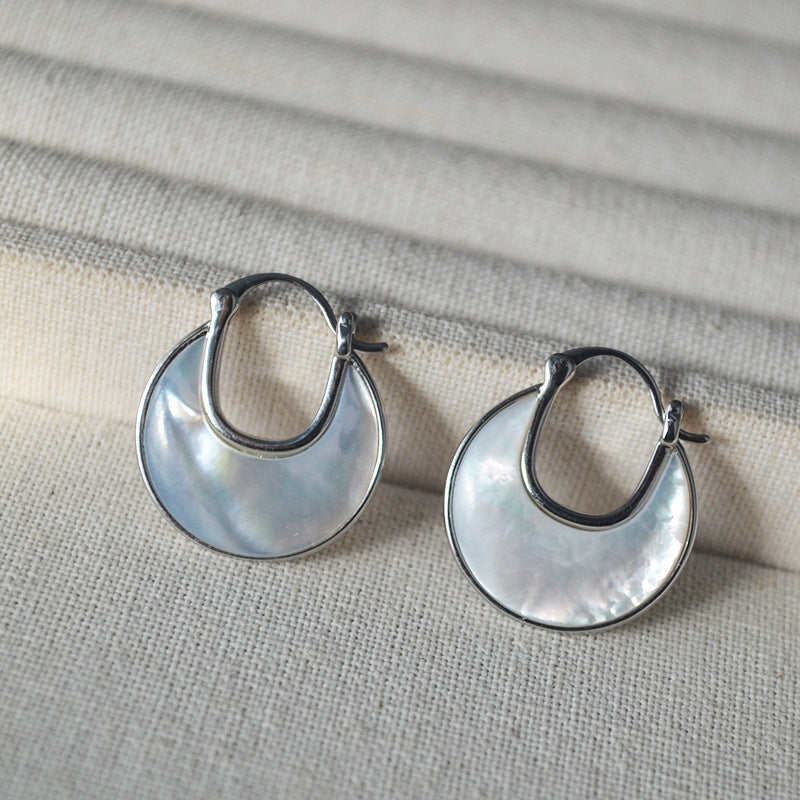 Lumi mother-of-pearl stud earrings